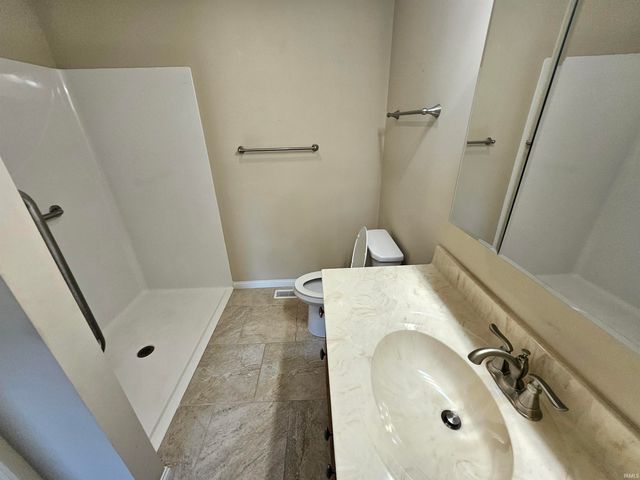 13125 Lockney Court, Evansville, IN 47725