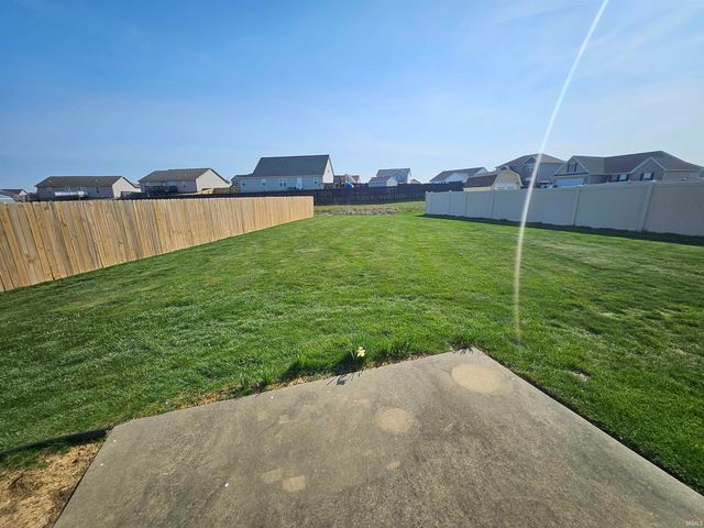 13125 Lockney Court, Evansville, IN 47725