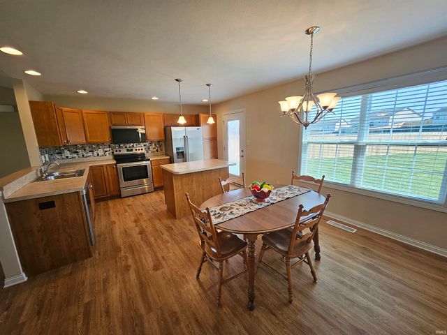 13125 Lockney Court, Evansville, IN 47725