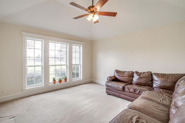 4709 Oak Grove Rendon Road, Burleson, TX 76028