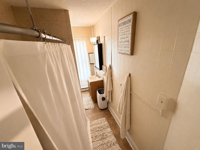 835 CHESTNUT ST, Hagerstown, MD 21740