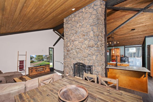 7302 E BIGELOW GULCH Rd, Spokane, WA 99217