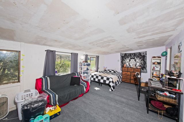 7302 E BIGELOW GULCH Rd, Spokane, WA 99217