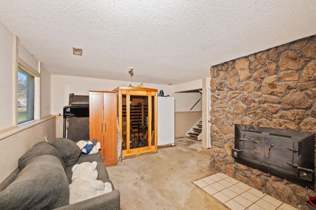 7302 E BIGELOW GULCH Rd, Spokane, WA 99217