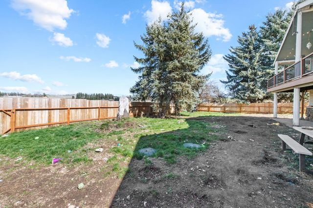 7302 E BIGELOW GULCH Rd, Spokane, WA 99217
