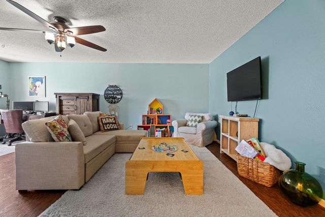 1202 SENECA FALLS DRIVE, Orlando, FL 32828