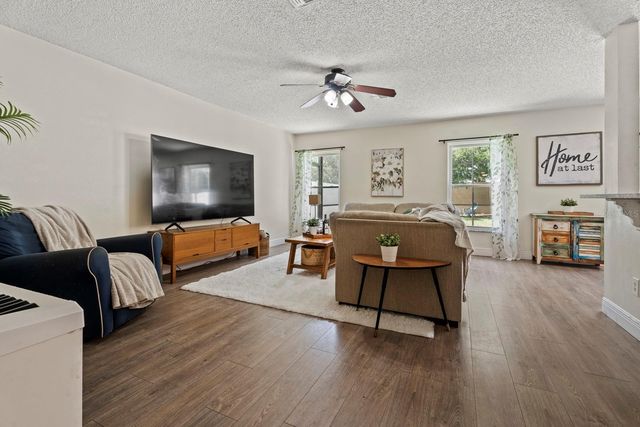 1202 SENECA FALLS DRIVE, Orlando, FL 32828