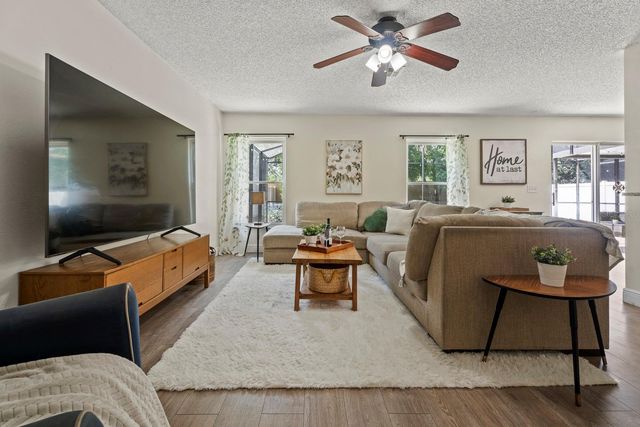 1202 SENECA FALLS DRIVE, Orlando, FL 32828
