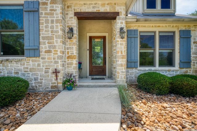 106 RIVERWOOD, Boerne, TX 78006