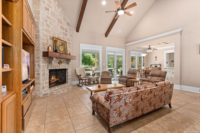 106 RIVERWOOD, Boerne, TX 78006