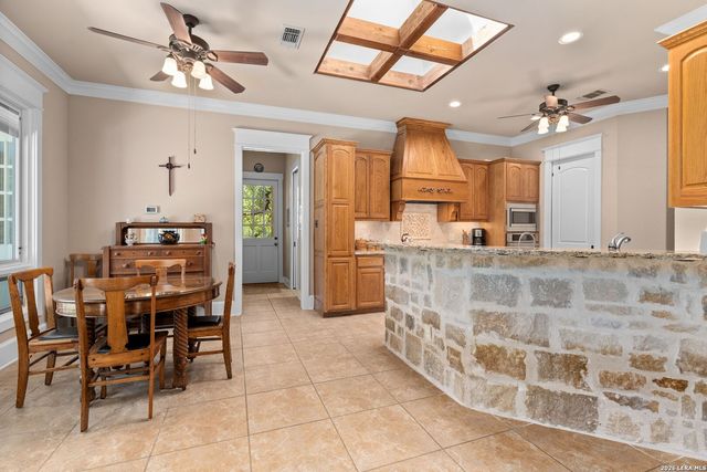 106 RIVERWOOD, Boerne, TX 78006