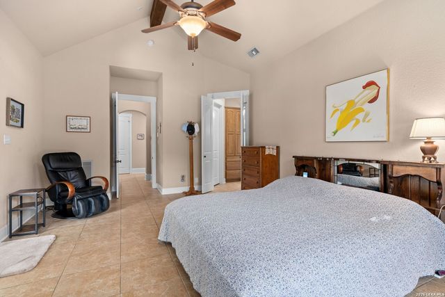 106 RIVERWOOD, Boerne, TX 78006
