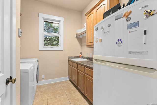 106 RIVERWOOD, Boerne, TX 78006