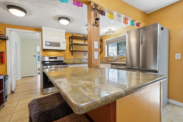 614 Zion St, Nevada City, CA 95959