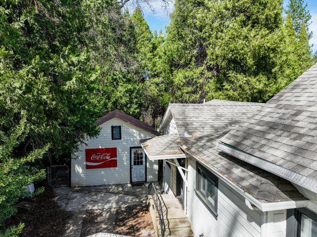 614 Zion St, Nevada City, CA 95959
