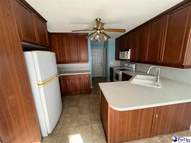 2110 Glenmore Way, Florence, SC 29505