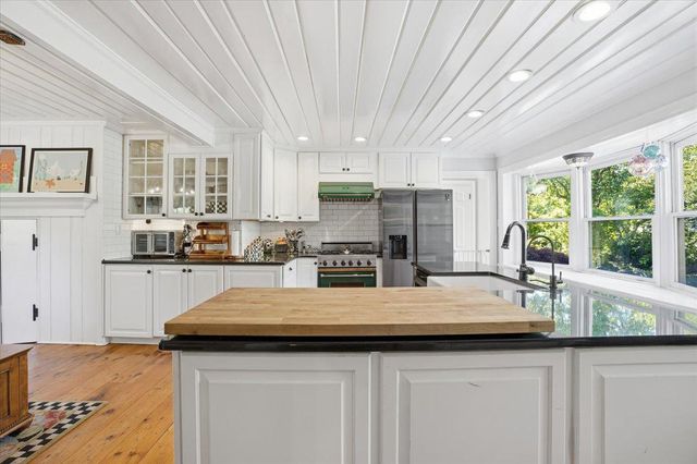 318 WELCOME HOUSE RD, Perkasie, PA 18944
