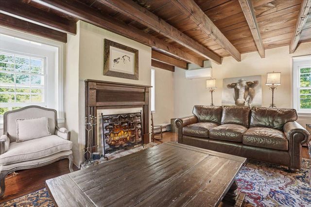 318 WELCOME HOUSE RD, Perkasie, PA 18944