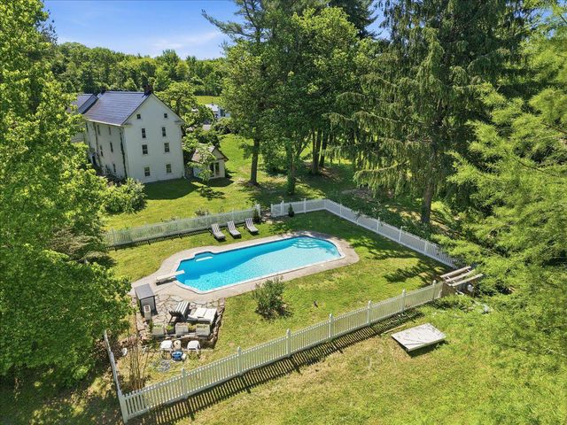 318 WELCOME HOUSE RD, Perkasie, PA 18944