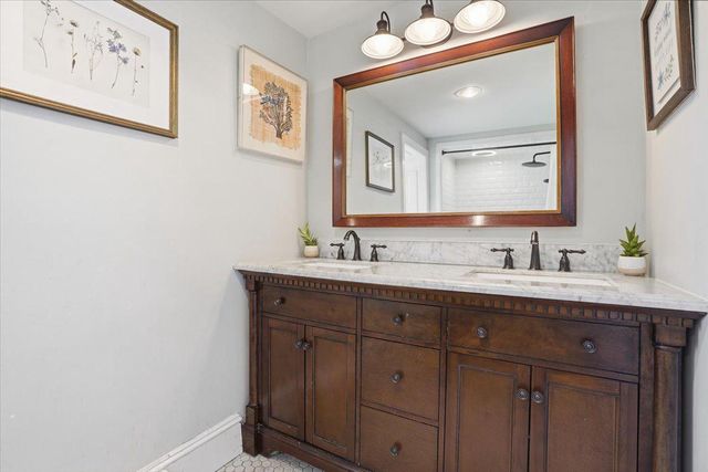 318 WELCOME HOUSE RD, Perkasie, PA 18944