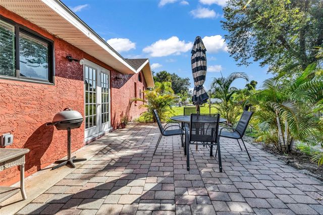 2210 EMBASSY ROAD, North Port, FL 34291