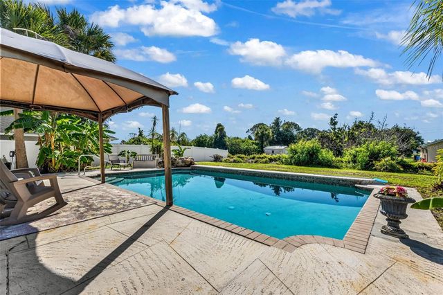 2210 EMBASSY ROAD, North Port, FL 34291
