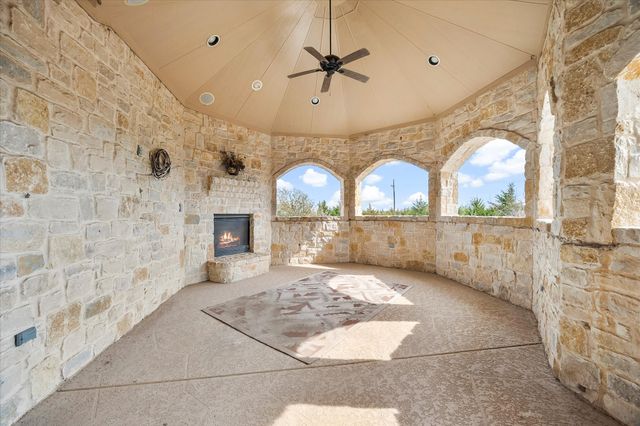 149 Old Vineyard Lane, Heath, TX 75032