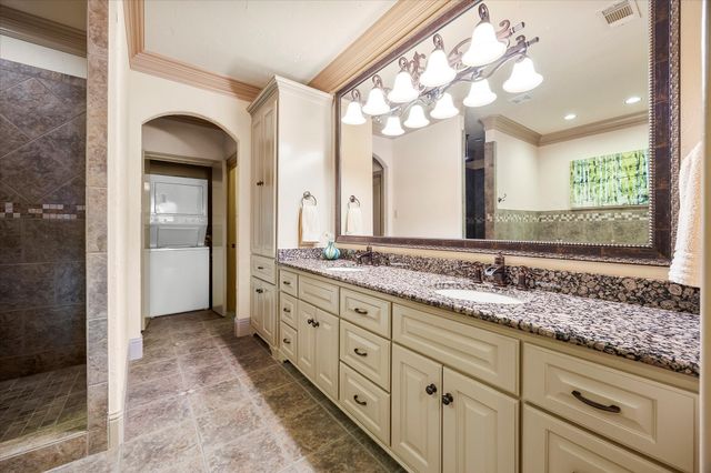 149 Old Vineyard Lane, Heath, TX 75032