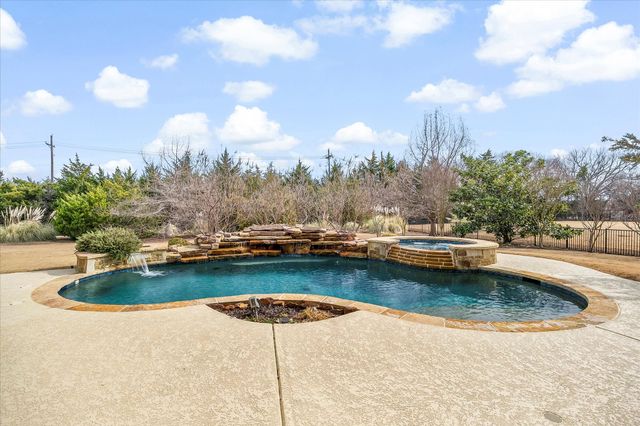 149 Old Vineyard Lane, Heath, TX 75032