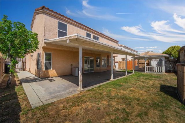 2148 Scott Avenue, Palmdale, CA 93550
