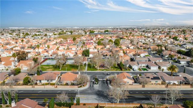2148 Scott Avenue, Palmdale, CA 93550