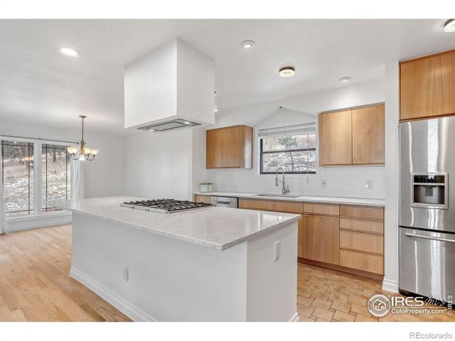 8483 Thunderhead Drive, Boulder, CO 80302