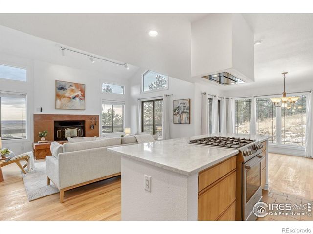 8483 Thunderhead Drive, Boulder, CO 80302