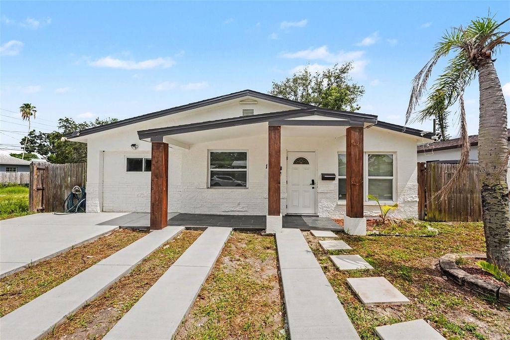 1778 NEW HAMPSHIRE AVENUE NE, St Petersburg, FL 33703