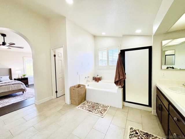 672 CHATEAU PLACE, Escondido, CA 92029