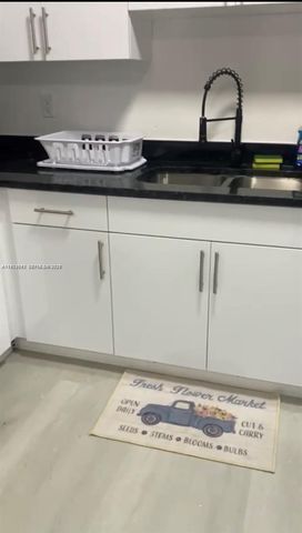 3085 NW 51st St, Miami, FL 33142