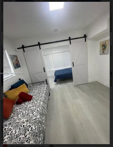 3085 NW 51st St, Miami, FL 33142