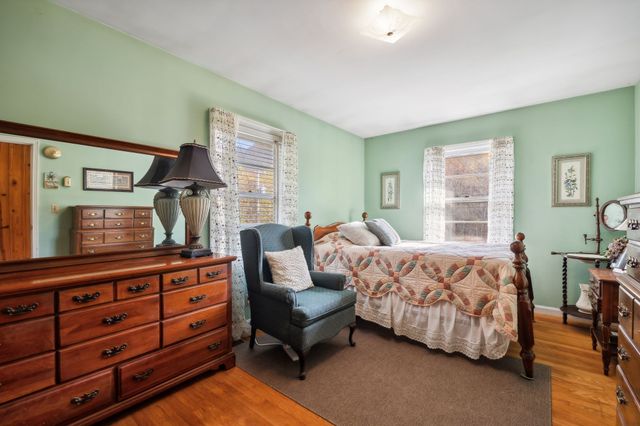 404C Van Hook Dr, Ashland City, TN 37015