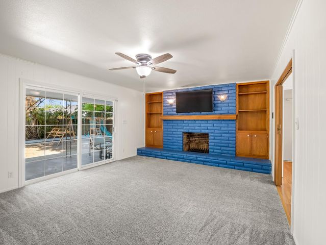 1528 E Escalon Avenue, Fresno, CA 93710