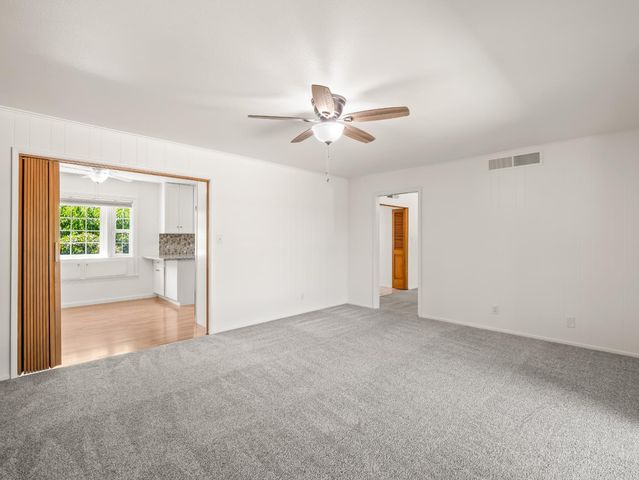 1528 E Escalon Avenue, Fresno, CA 93710