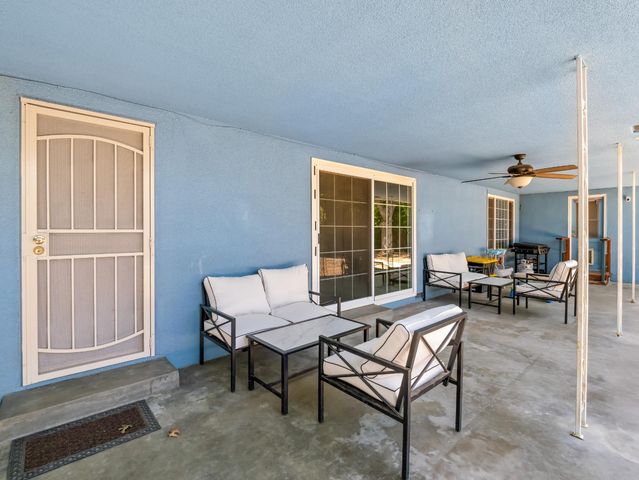 1528 E Escalon Avenue, Fresno, CA 93710