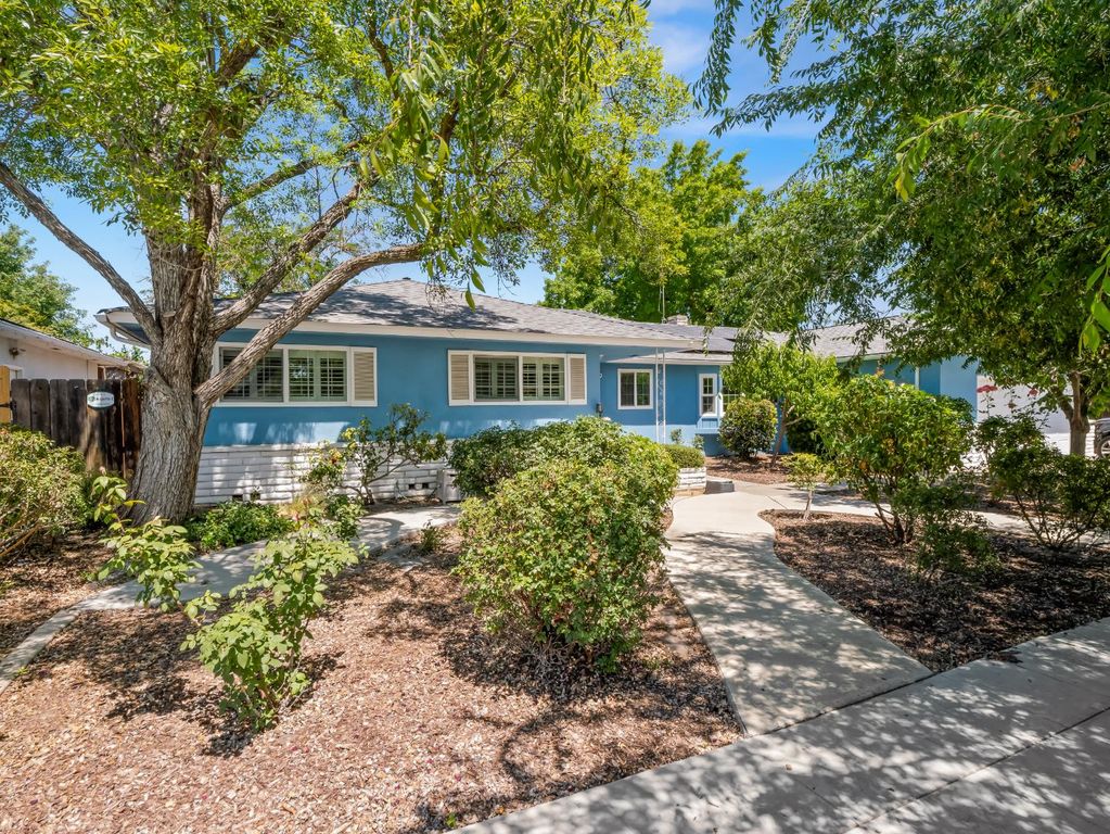 1528 E Escalon Avenue, Fresno, CA 93710