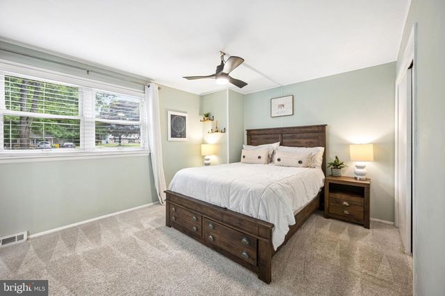 139 MAGOTHY BEACH RD, Pasadena, MD 21122