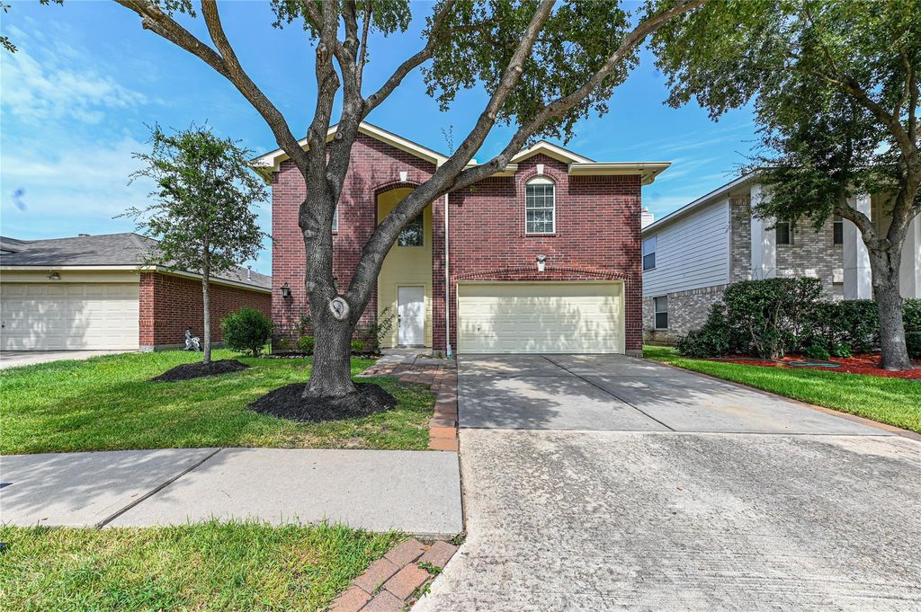 6327 Macquarie Drive, Katy, TX 77449