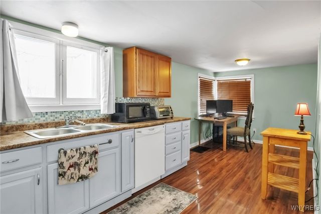 4585 Seneca Street, West Seneca, NY 14224