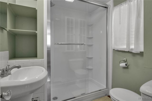 4585 Seneca Street, West Seneca, NY 14224