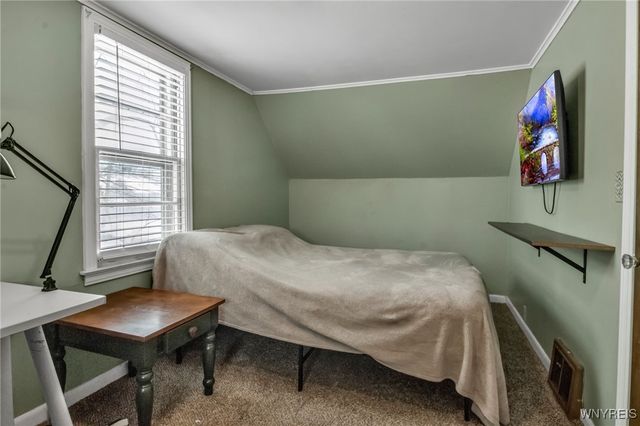 4585 Seneca Street, West Seneca, NY 14224