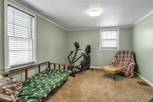 4585 Seneca Street, West Seneca, NY 14224