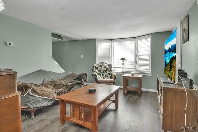 4585 Seneca Street, West Seneca, NY 14224