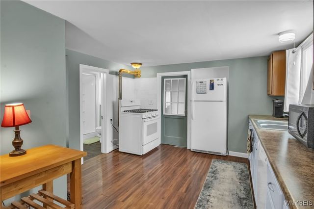 4585 Seneca Street, West Seneca, NY 14224